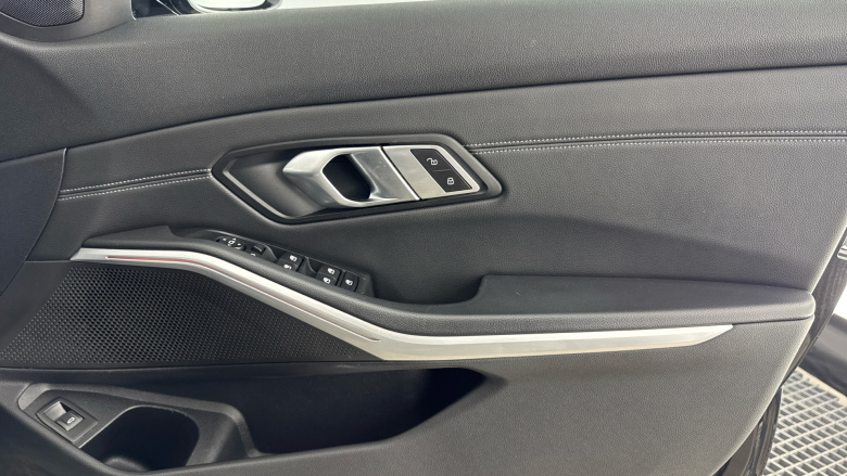 BMW 3 Series 330i M Sport 5dr Step Auto Petrol Estate